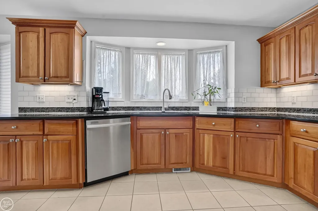 20415 Balmoral Drive Macomb Township MI 48044