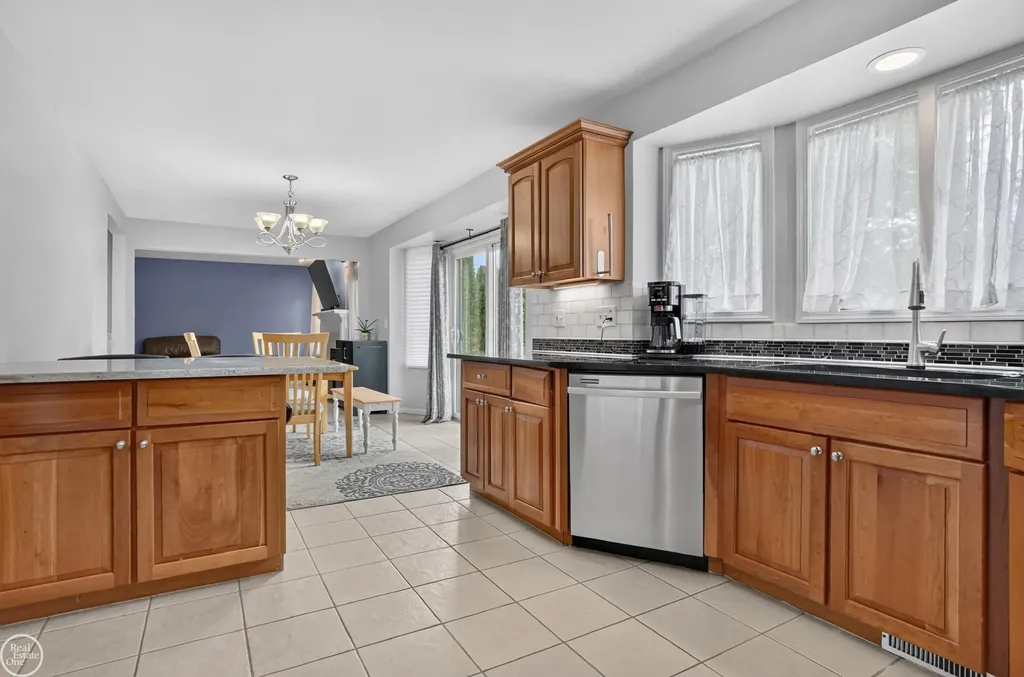 20415 Balmoral Drive Macomb Township MI 48044