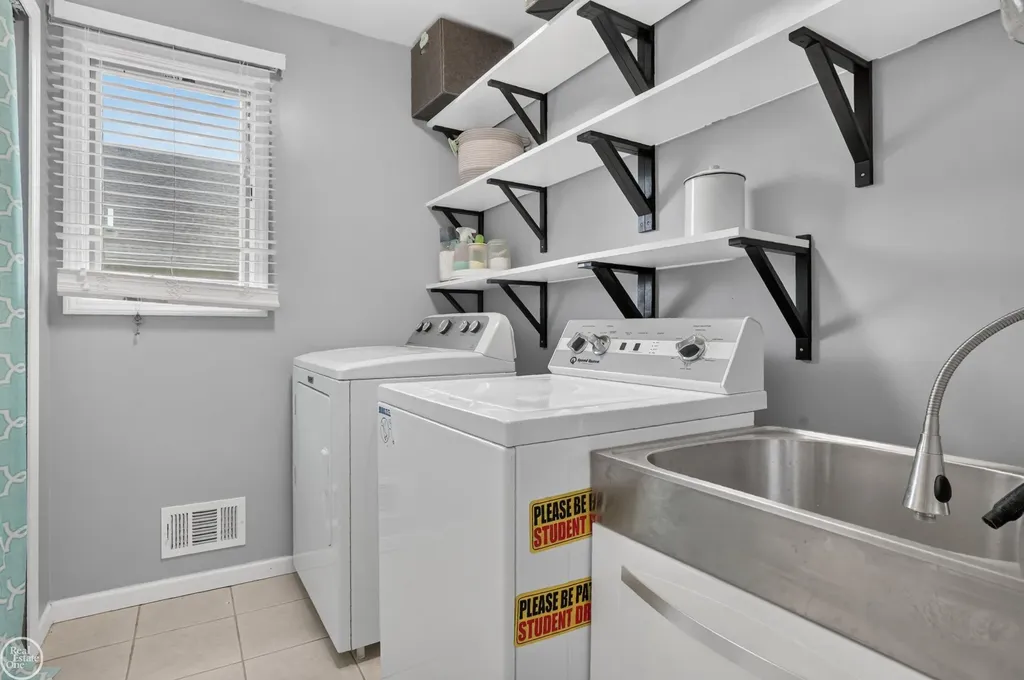 20415 Balmoral Drive Macomb Township MI 48044