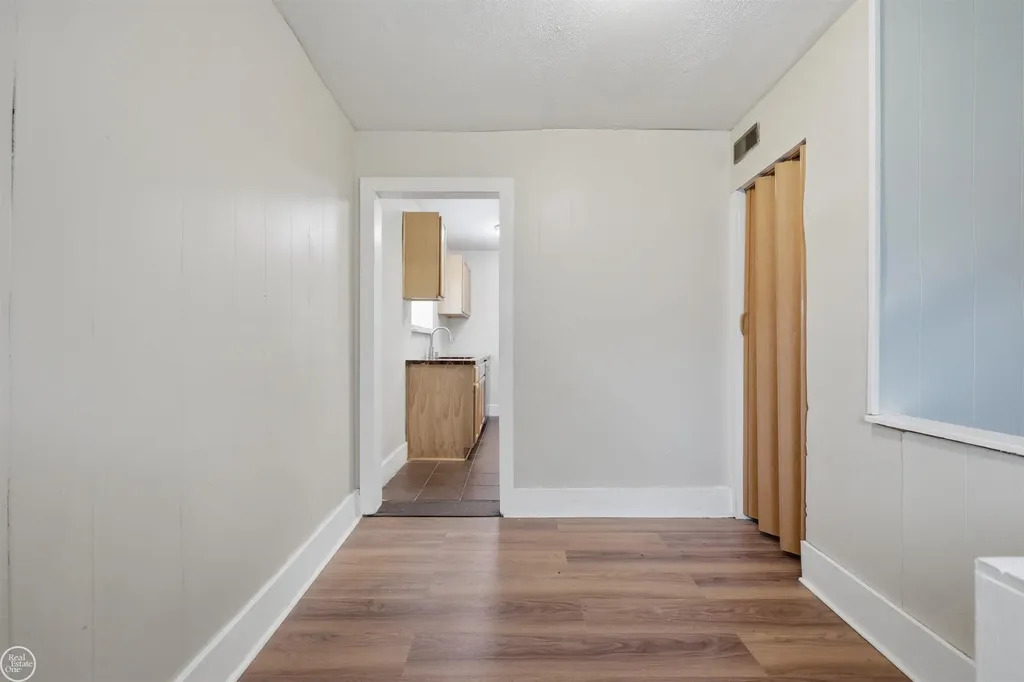 434 Camden Street Ferndale City MI 48220