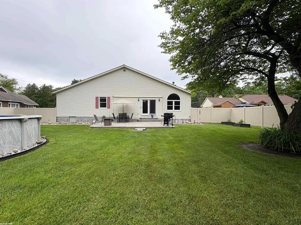 2835 W Water Street Port Huron Charter Township MI 48060