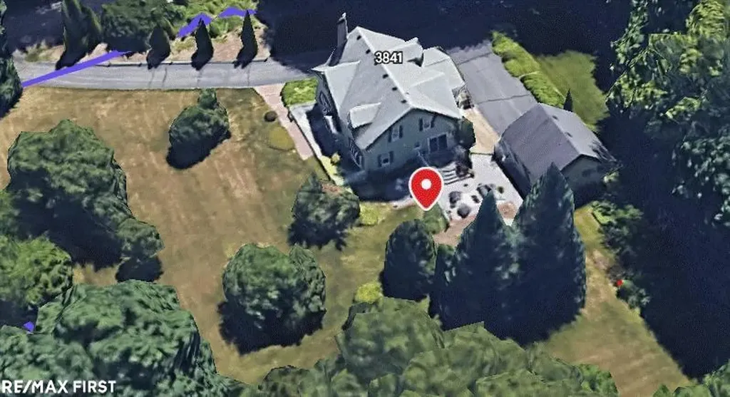 3841 Covert Road Waterford Charter Township MI 48328