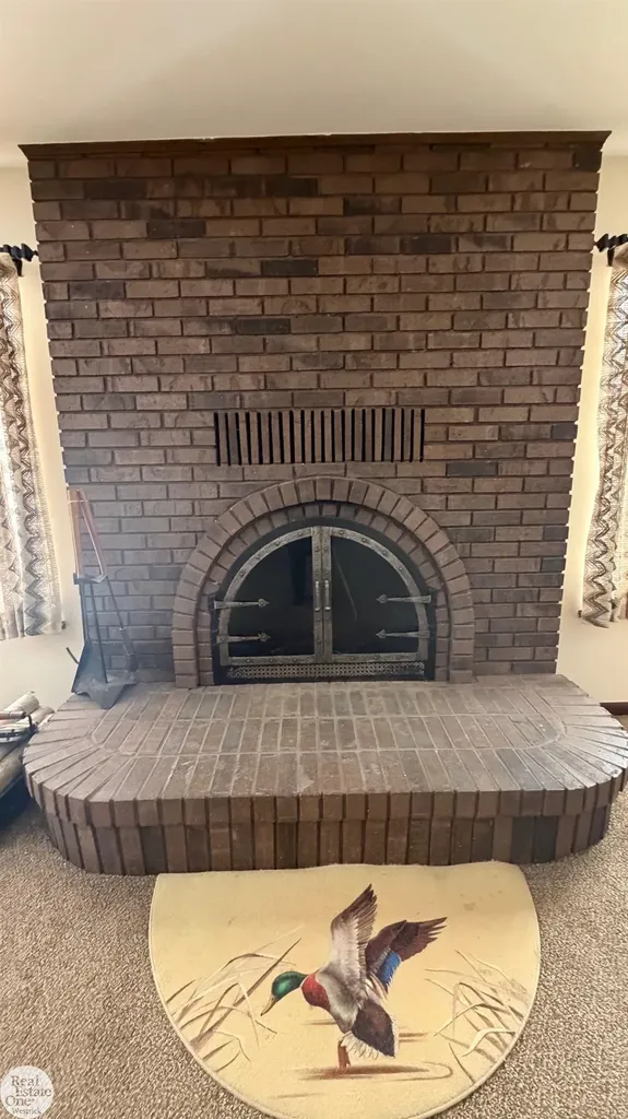 5374 Pointe Drive East China Township MI 48054