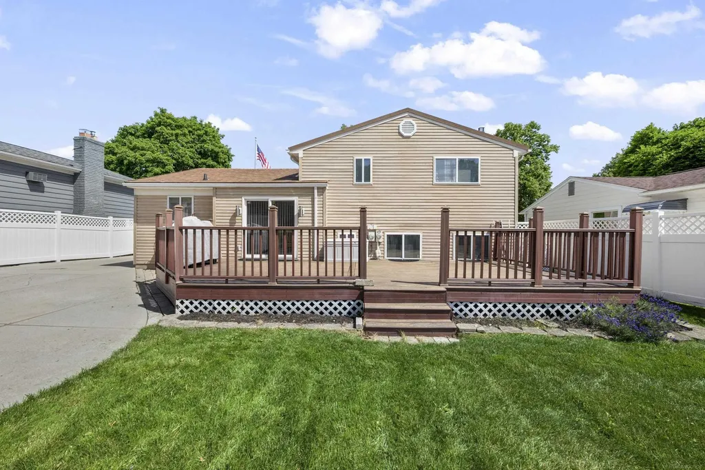 14890 Alma Drive Sterling Heights City MI 48313