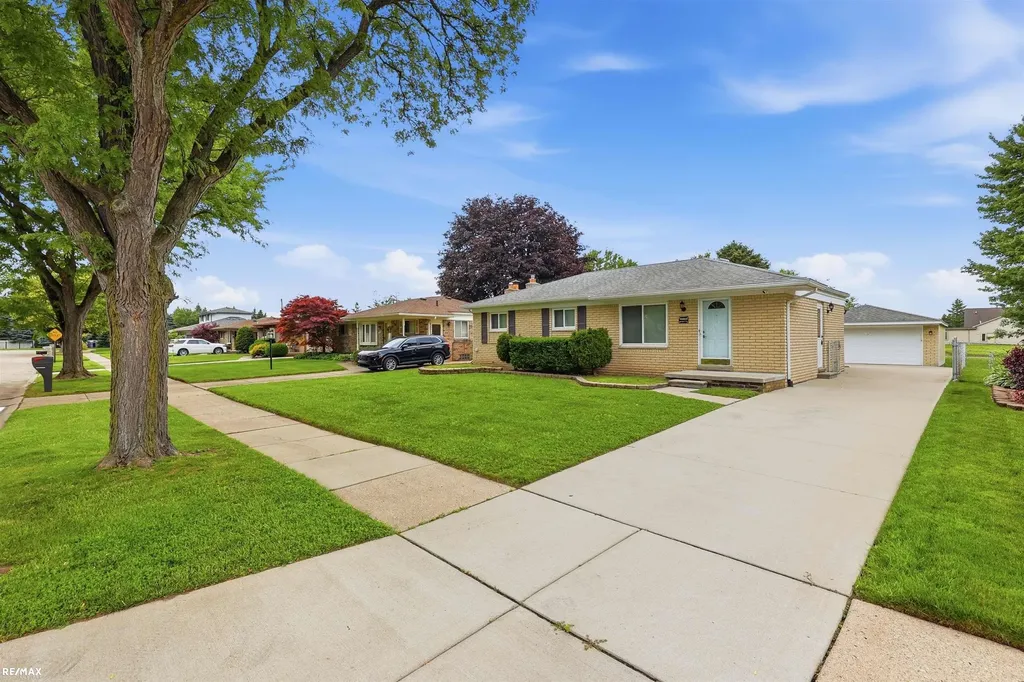 42654 Rutgers Drive Sterling Heights City MI 48313