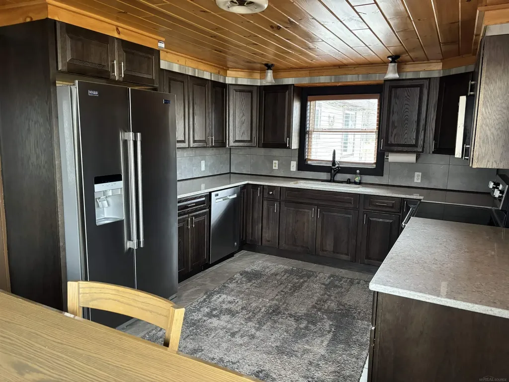 2901 Cathey Street Harrison City MI 48625