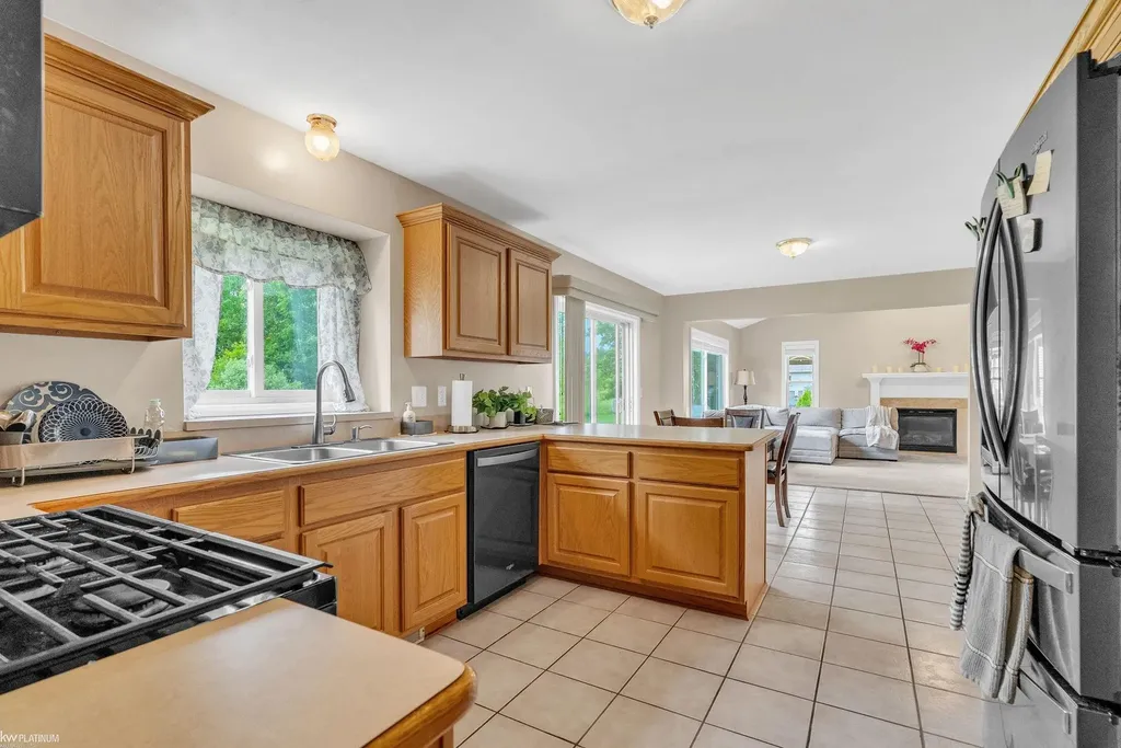 232 Liberty Avenue Marysville City MI 48040