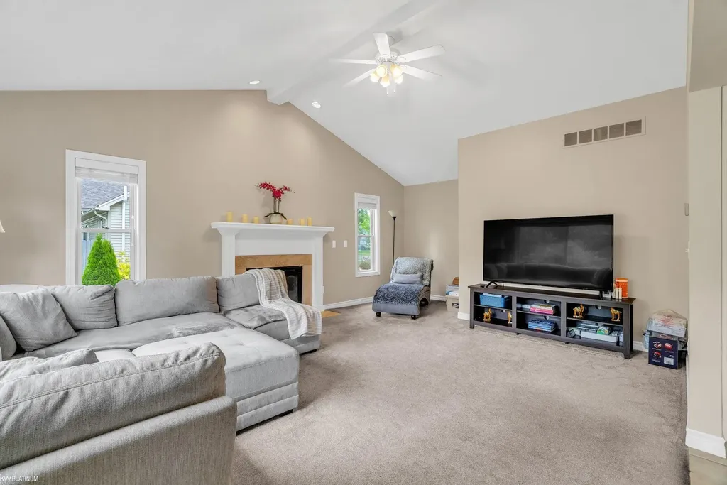 232 Liberty Avenue Marysville City MI 48040