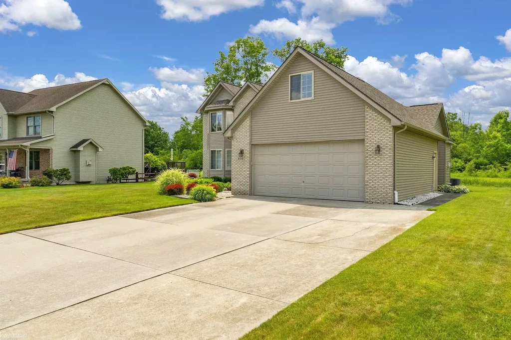 232 Liberty Avenue Marysville City MI 48040