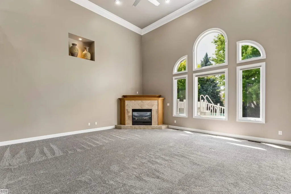 26578 Harvest Dr Drive Chesterfield Township MI 48051