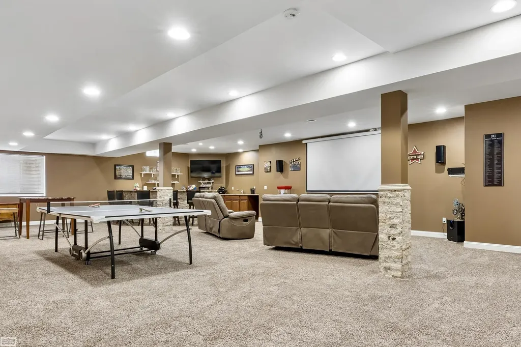 26578 Harvest Dr Drive Chesterfield Township MI 48051