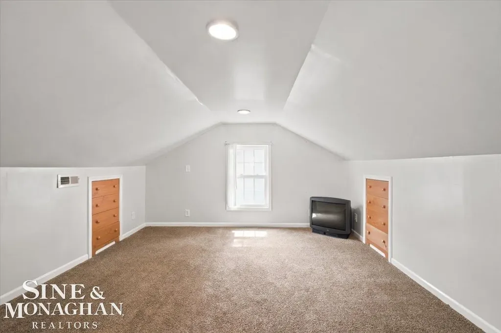 15743 Ash Avenue Eastpointe City MI 48021