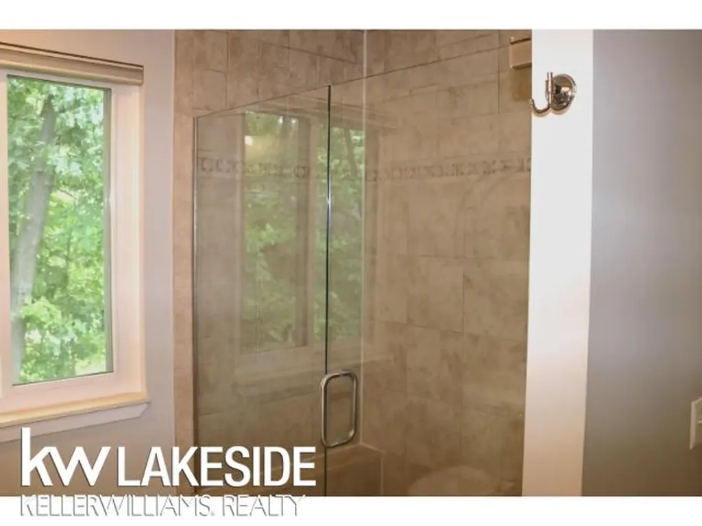 5096 Mohawk Avenue Independence Charter Township MI 48348