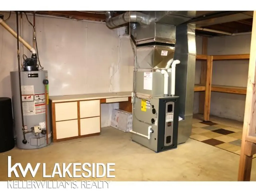 5096 Mohawk Avenue Independence Charter Township MI 48348