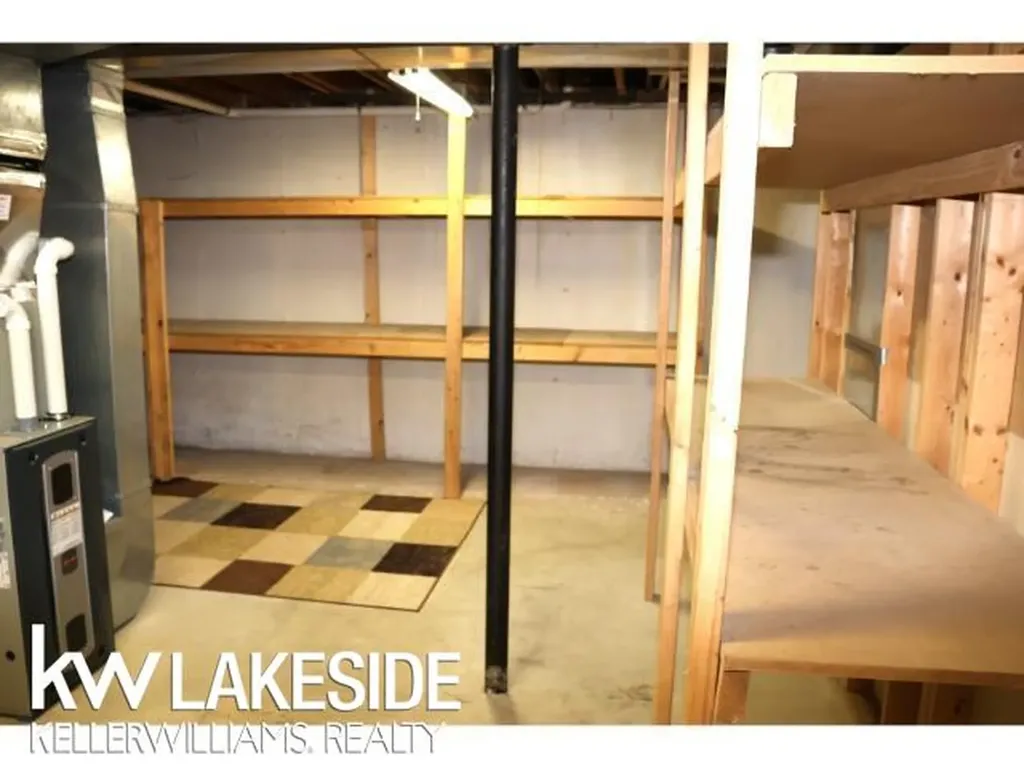5096 Mohawk Avenue Independence Charter Township MI 48348