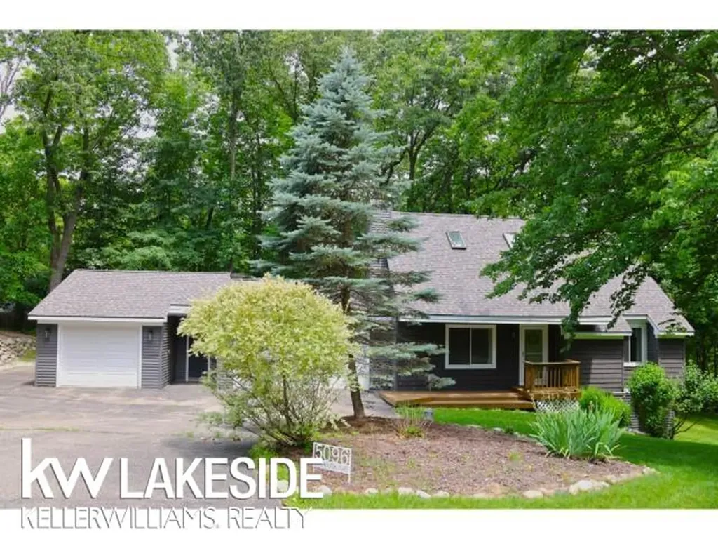 5096 Mohawk Avenue Independence Charter Township MI 48348