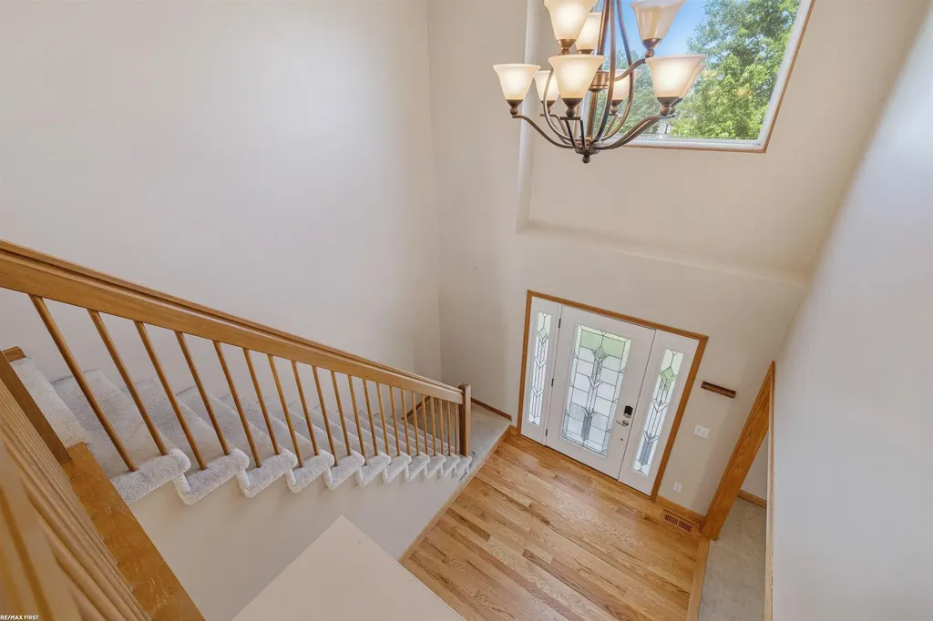 52282 Birch Court Chesterfield Township MI 48047