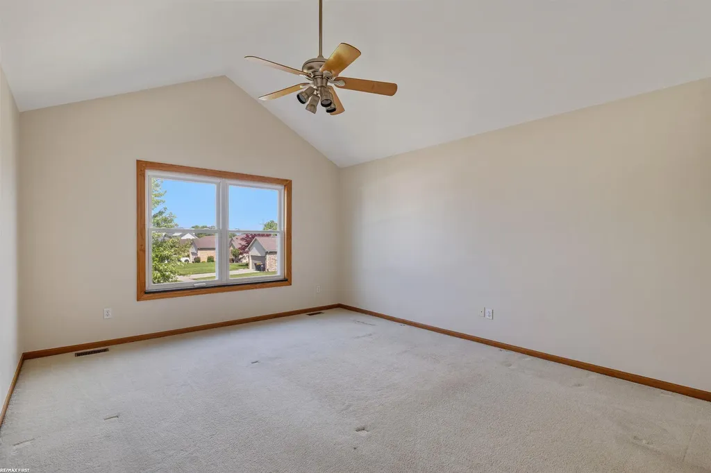 52282 Birch Court Chesterfield Township MI 48047