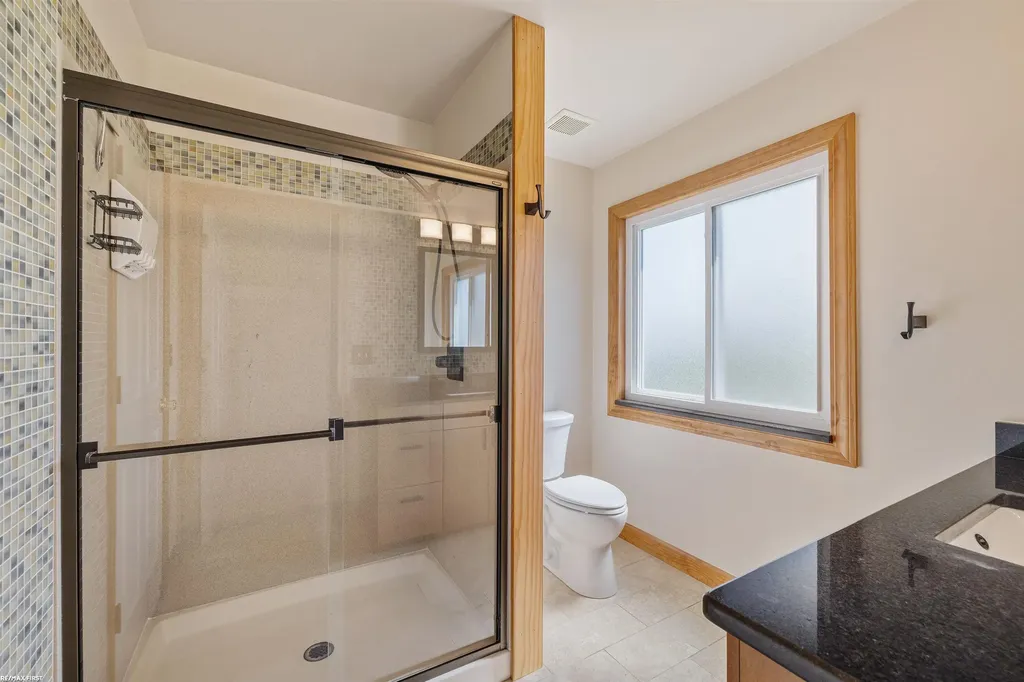 52282 Birch Court Chesterfield Township MI 48047