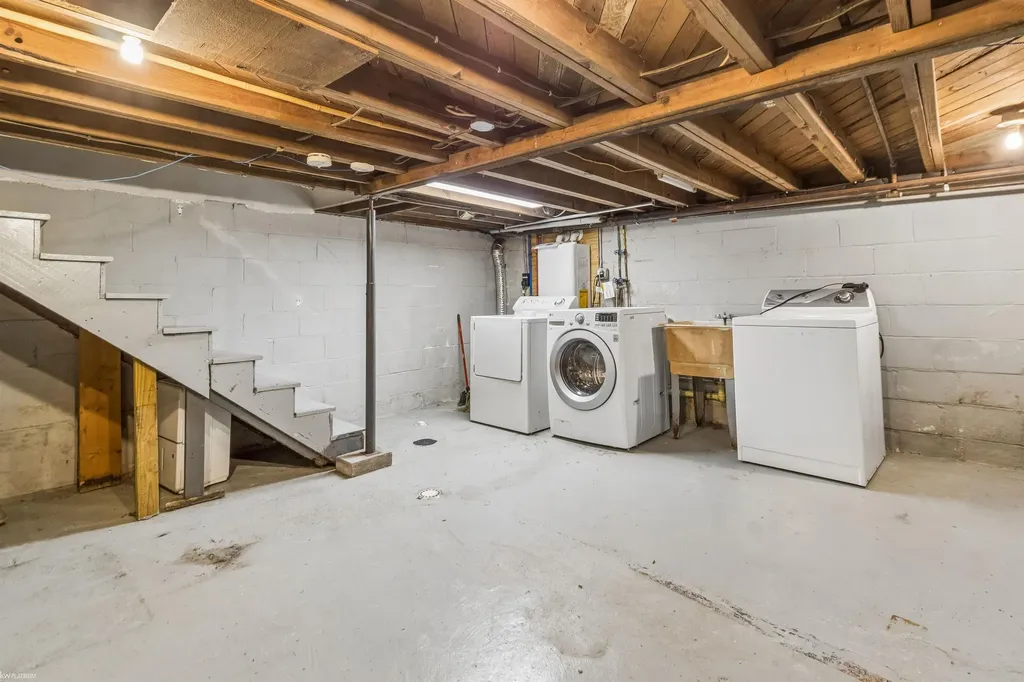 3000 W Water Street Port Huron Charter Township MI 48060