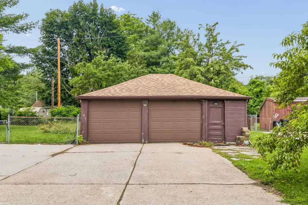 3000 W Water Street Port Huron Charter Township MI 48060