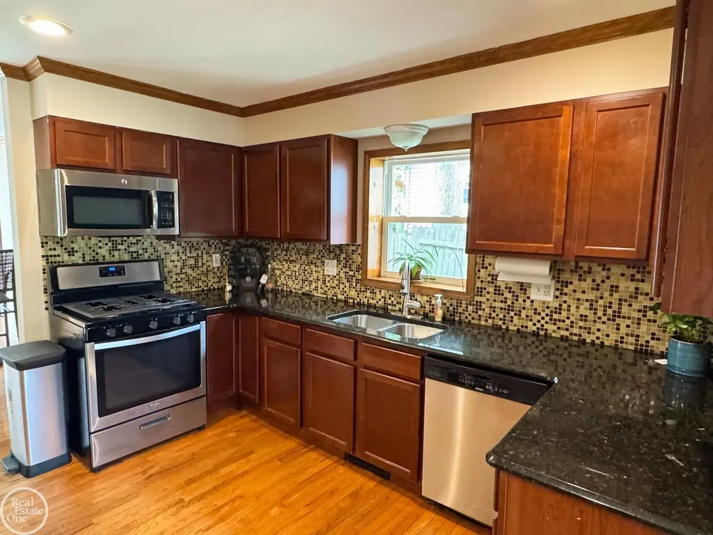 1116 Garfield Street Port Huron City MI 48060