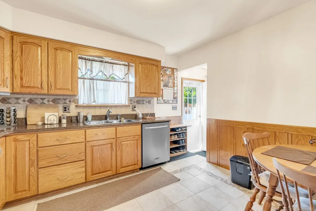 14551 Debbie Drive Sterling Heights City MI 48313