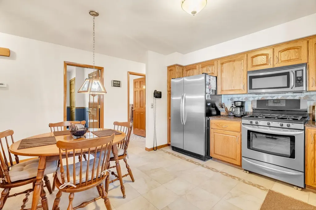 14551 Debbie Drive Sterling Heights City MI 48313