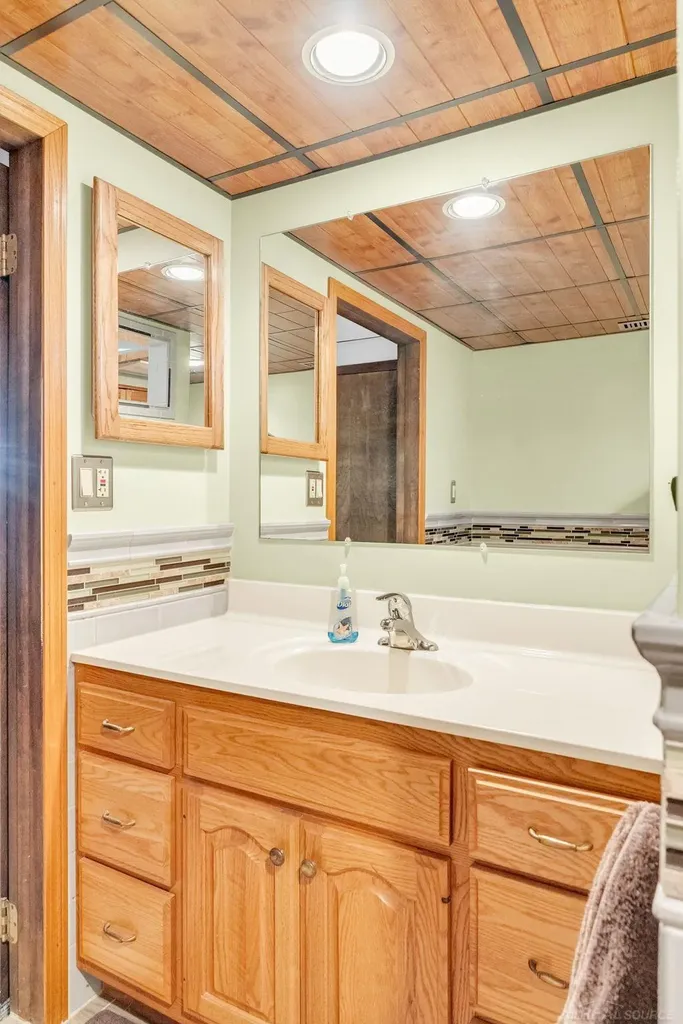 14551 Debbie Drive Sterling Heights City MI 48313