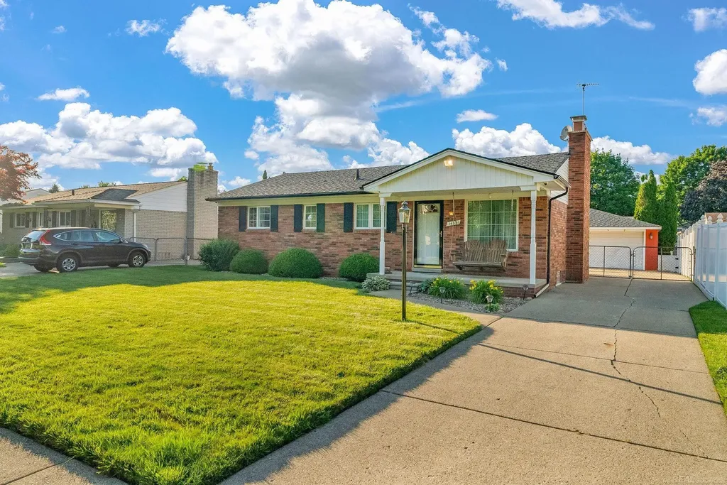 14551 Debbie Drive Sterling Heights City MI 48313