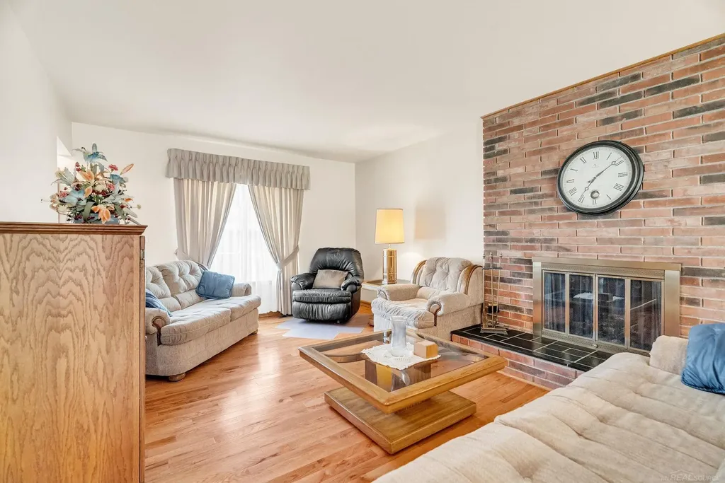 14551 Debbie Drive Sterling Heights City MI 48313