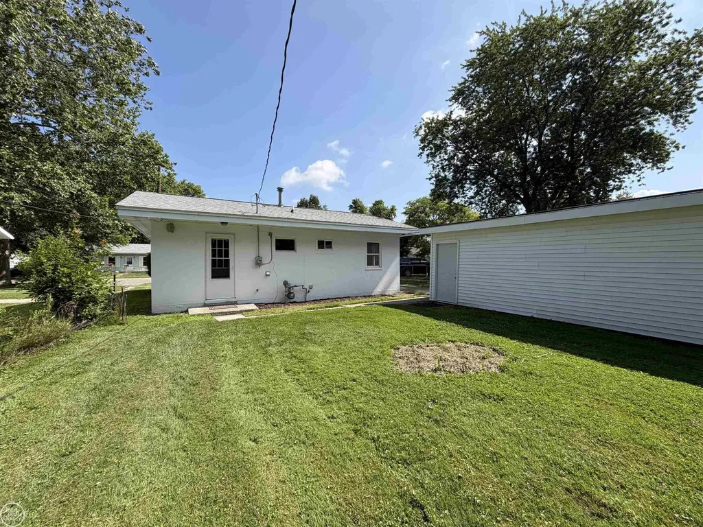 2546 Spruce Street Port Huron City MI 48060