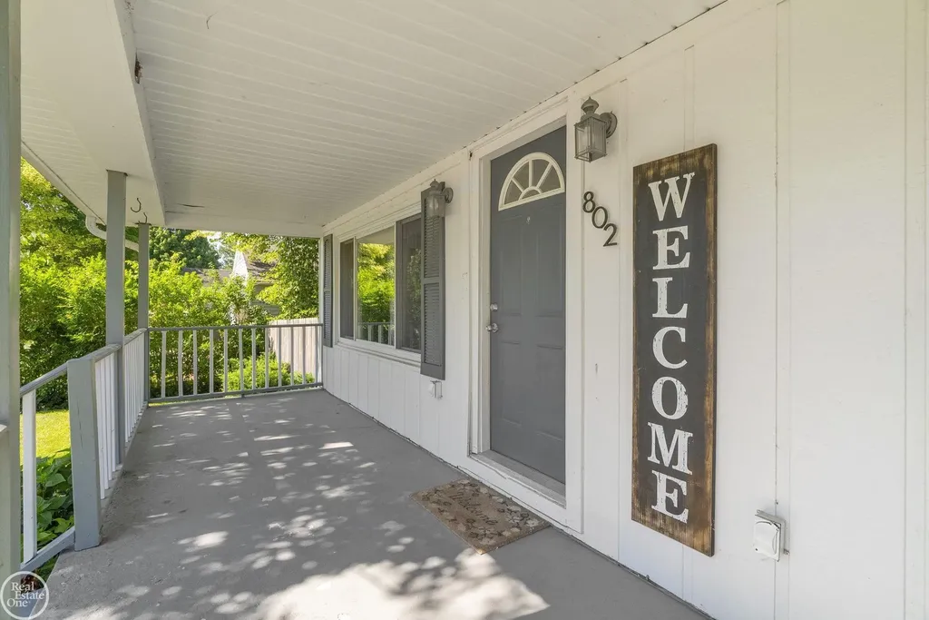 802 Saint James Street Marysville City MI 48040
