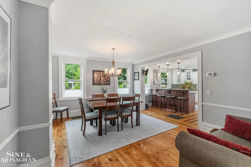 134 Kerby Road Grosse Pointe Farms City MI 48236