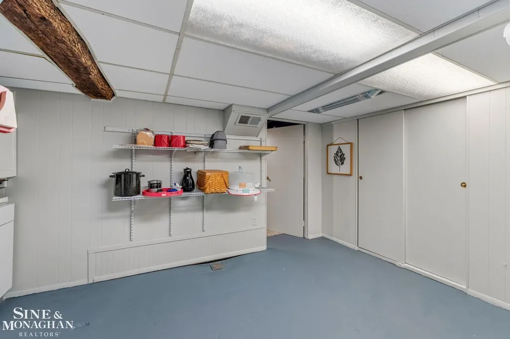 134 Kerby Road Grosse Pointe Farms City MI 48236