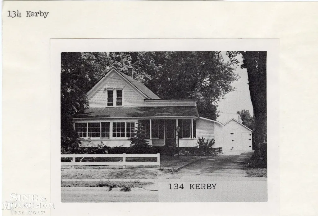134 Kerby Road Grosse Pointe Farms City MI 48236