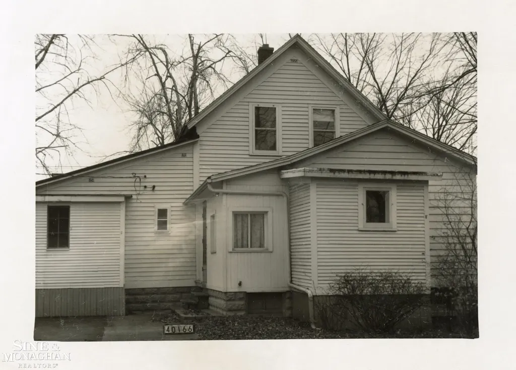 134 Kerby Road Grosse Pointe Farms City MI 48236
