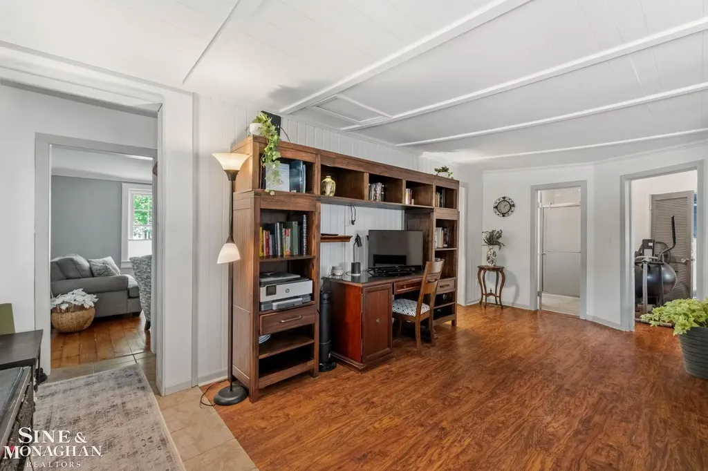 134 Kerby Road Grosse Pointe Farms City MI 48236