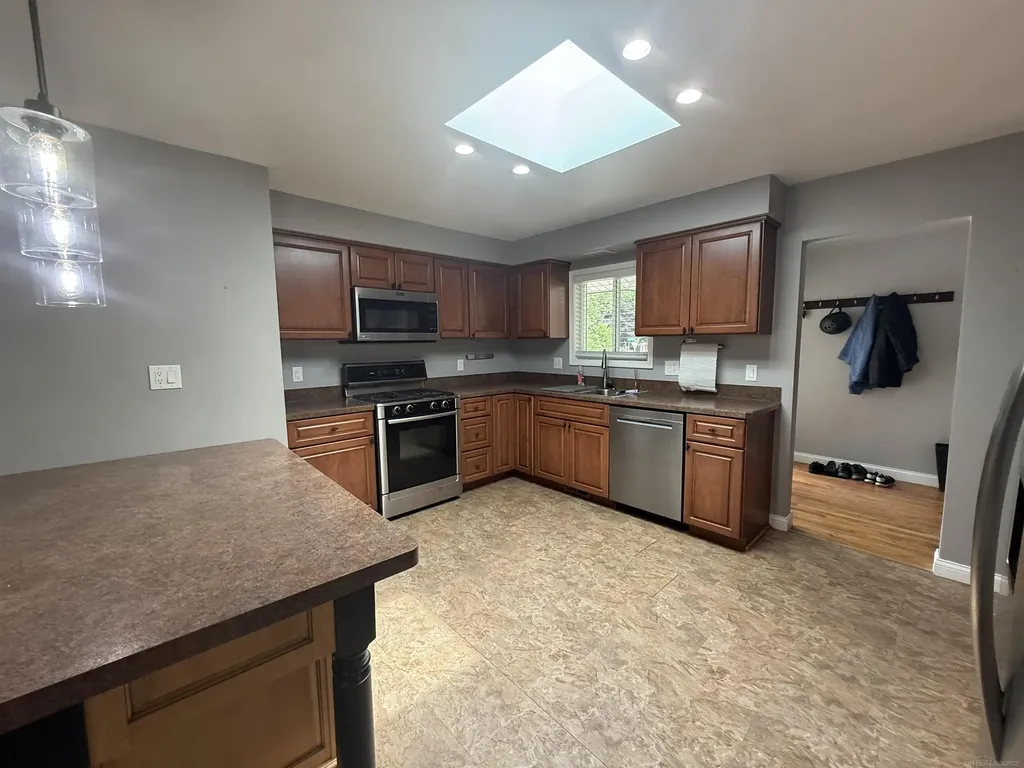 4055 Sandy Creek Drive Shelby Charter Township MI 48316