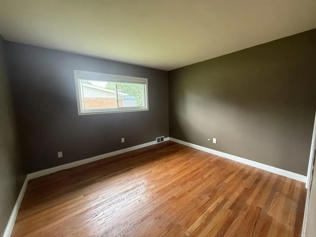 4055 Sandy Creek Drive Shelby Charter Township MI 48316