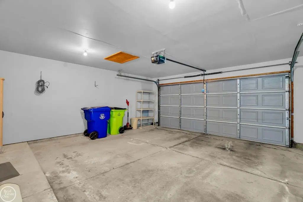 16582 Woodlane Drive Fraser City MI 48026