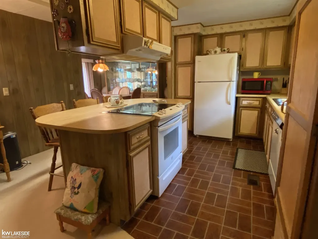 4377 Cochran Road Lake Township MI 48725
