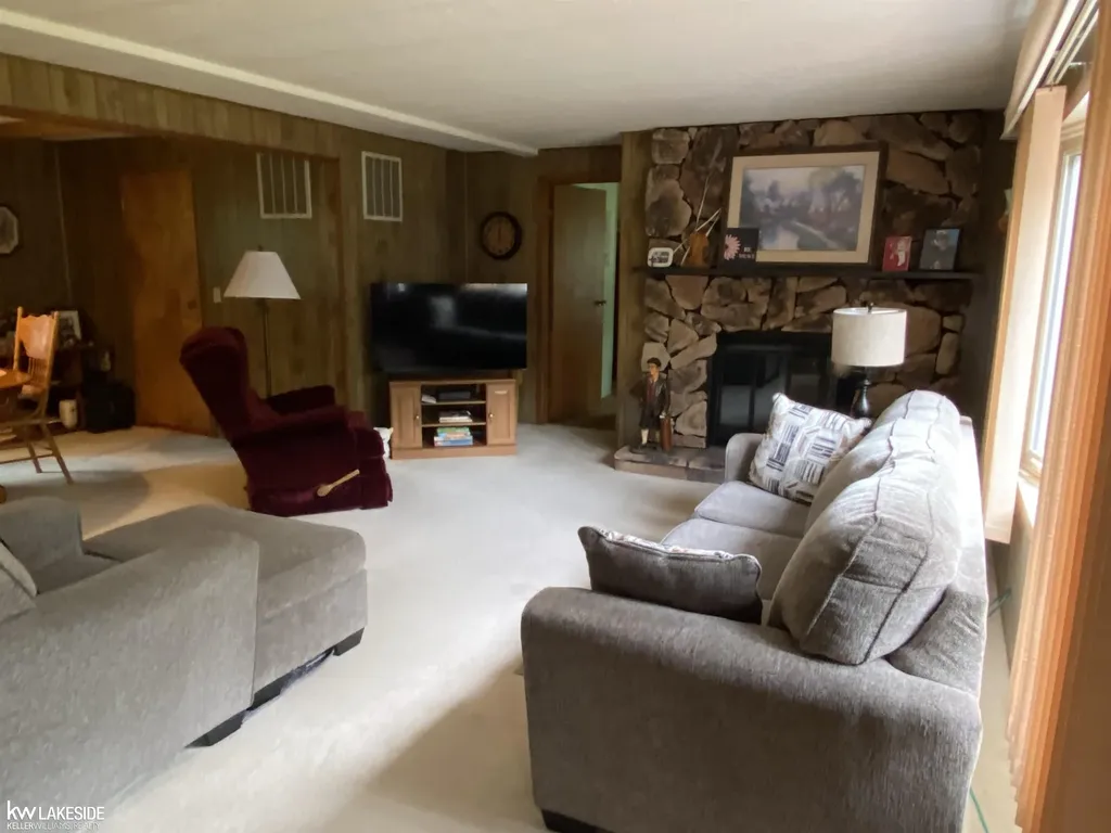 4377 Cochran Road Lake Township MI 48725