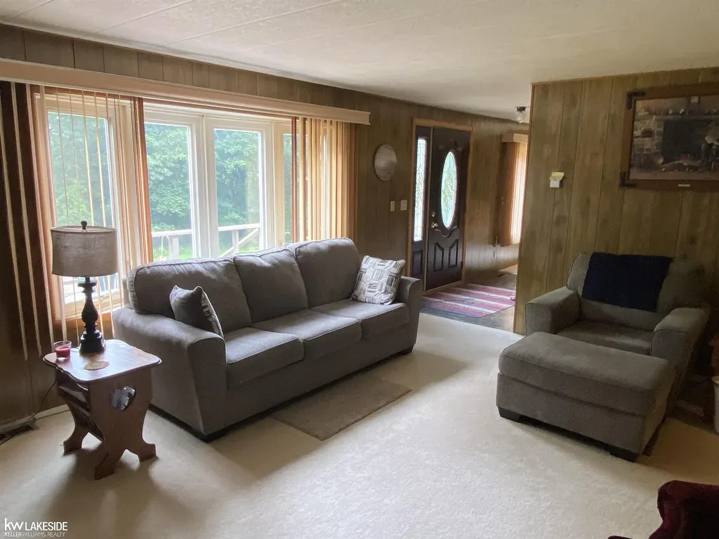 4377 Cochran Road Lake Township MI 48725