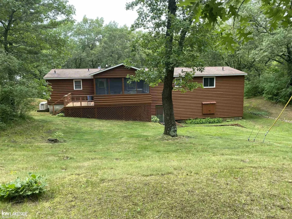 4377 Cochran Road Lake Township MI 48725
