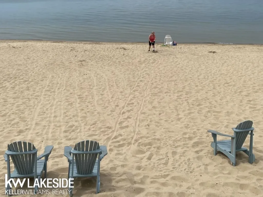 4377 Cochran Road Lake Township MI 48725