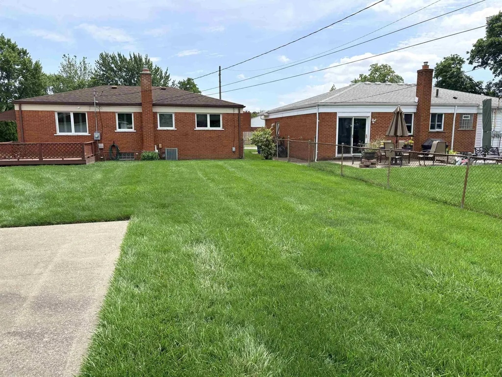 31759 Stricker Drive Warren City MI 48088