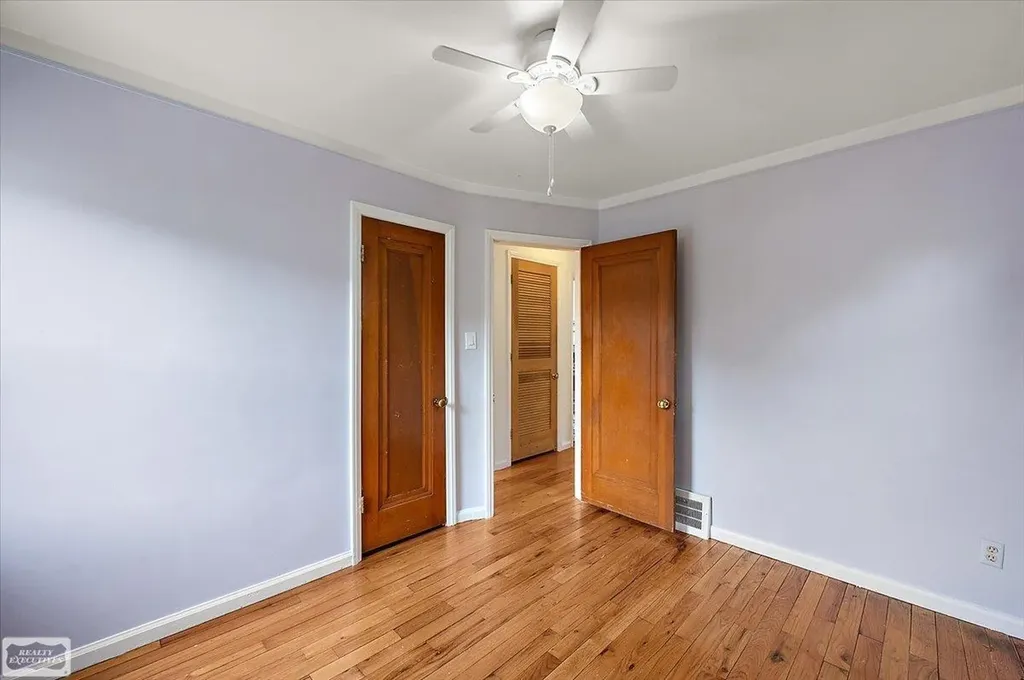 16504 Toepfer Drive Eastpointe City MI 48021