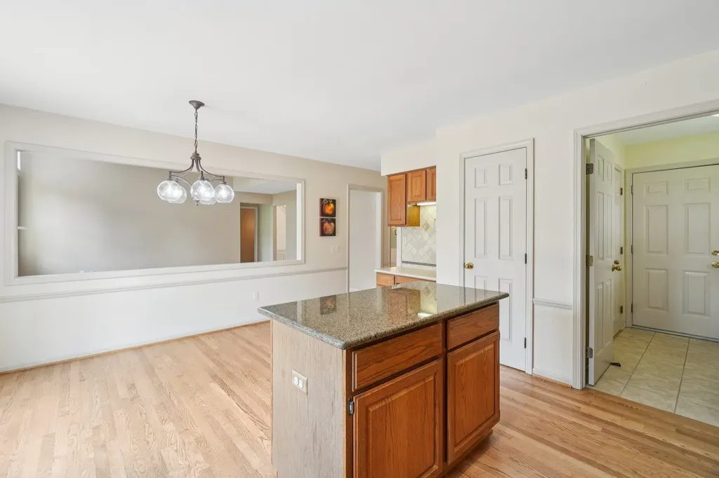 1678 Hillcrest Drive Rochester Hills City MI 48306