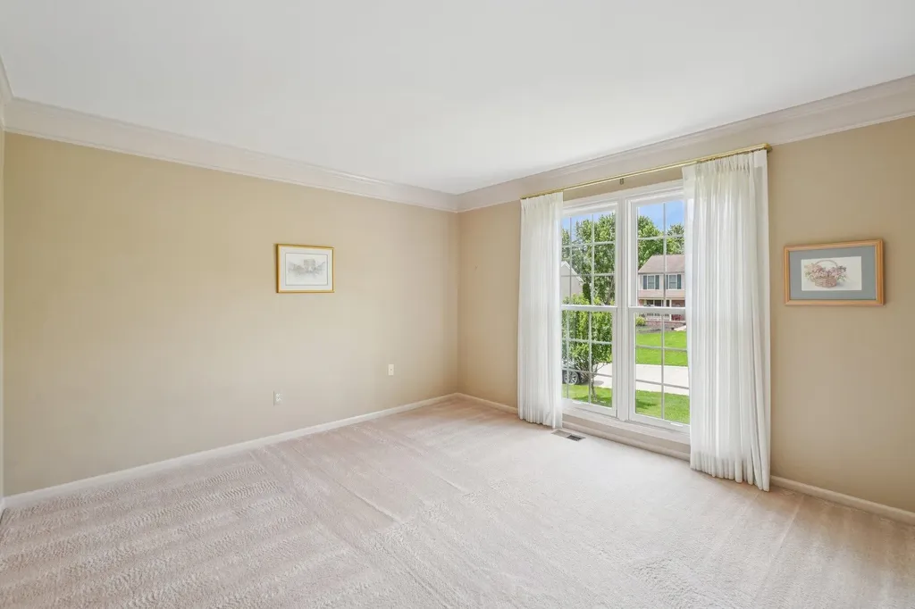 1678 Hillcrest Drive Rochester Hills City MI 48306